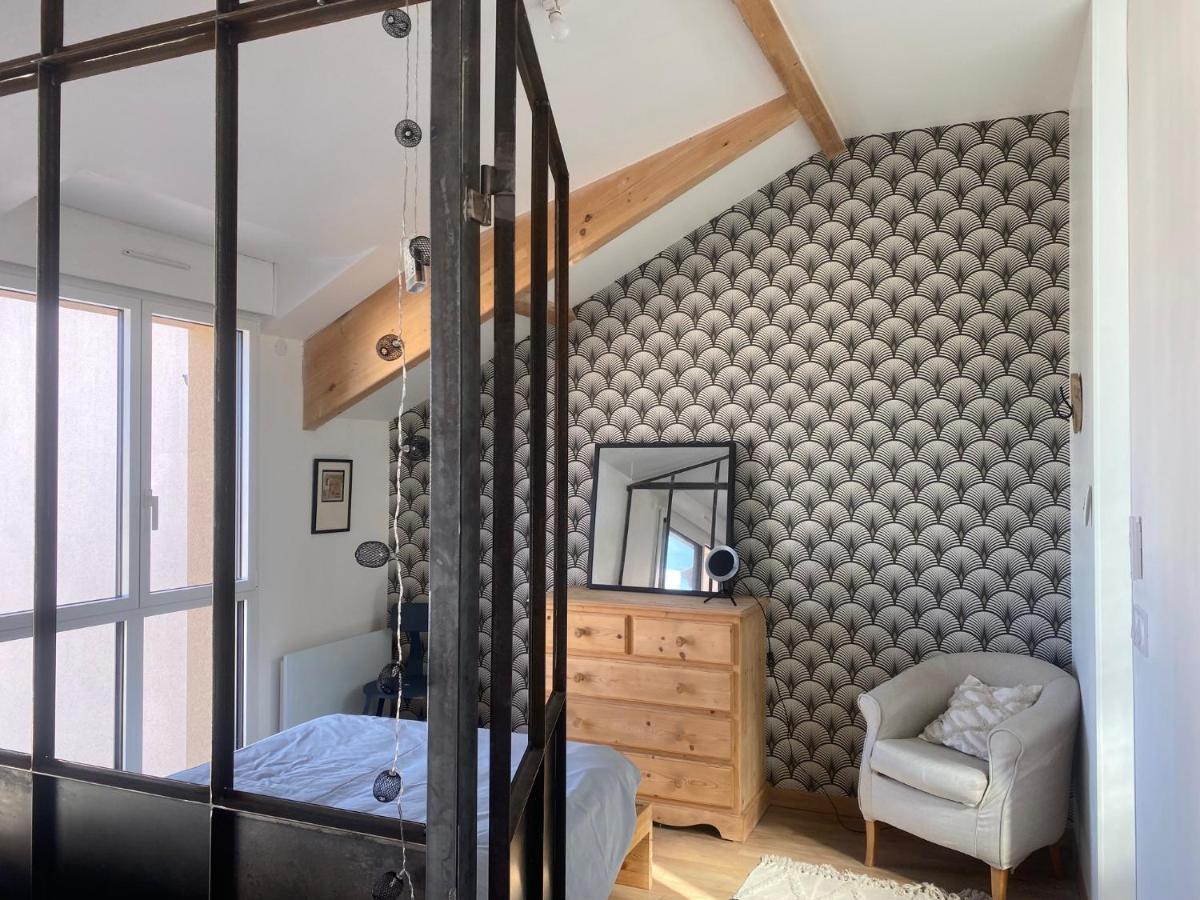Loft Avec Terrasse Pour 4 Pers A 3Km Du Circuit Avec Garage Au Calme Daire Le Mans Dış mekan fotoğraf