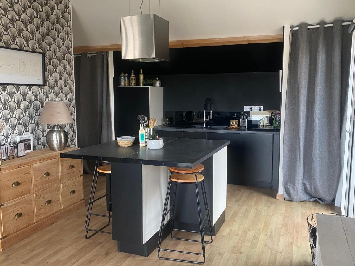 Loft Avec Terrasse Pour 4 Pers A 3Km Du Circuit Avec Garage Au Calme Daire Le Mans Dış mekan fotoğraf
